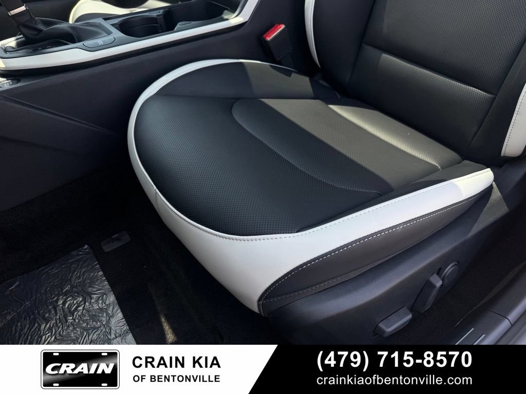 New 2026 Kia K4 EX w/ GT-Line Premium Package FWD image 25