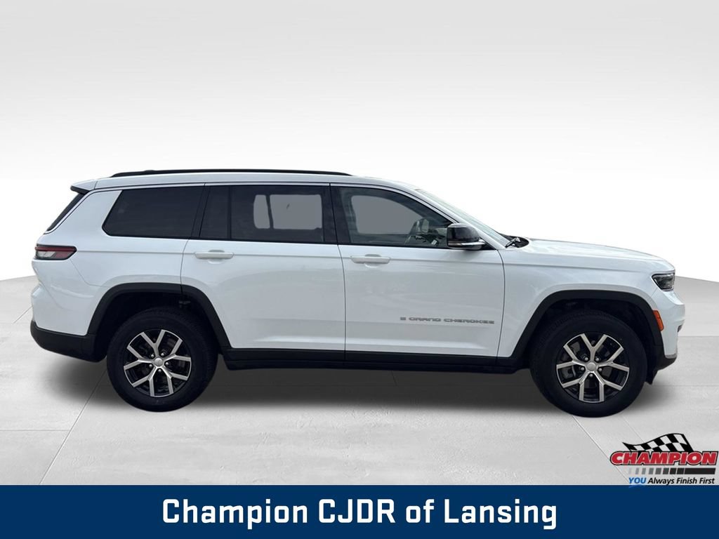 Used 2024 Jeep Grand Cherokee L Limited AWD/4WD image 8