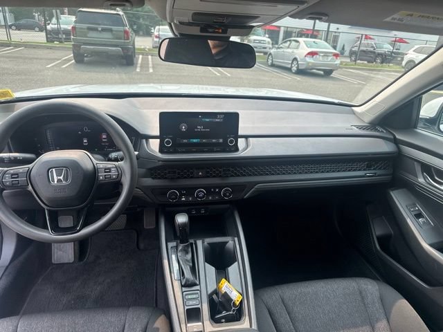 Certified 2023 Honda Accord LX image 15