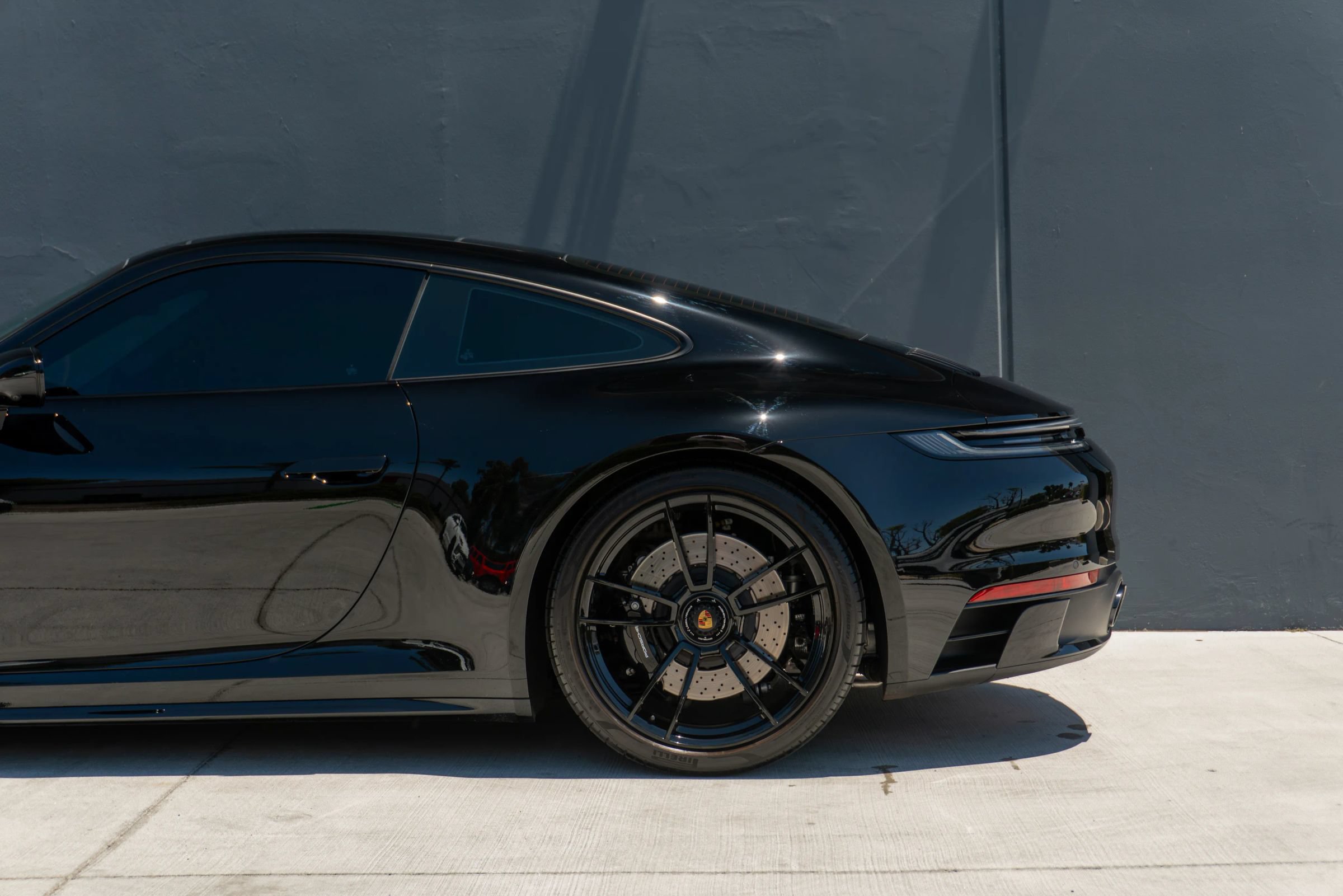 Used 2024 Porsche 911 Carrera S RWD image 19