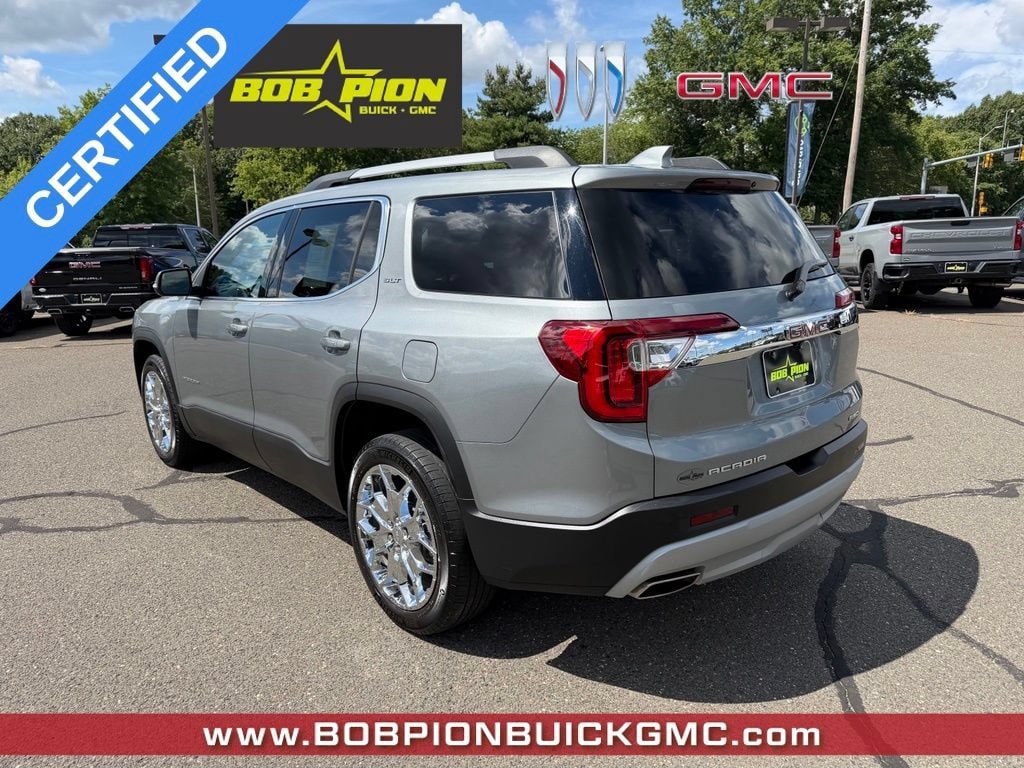 Certified 2023 GMC Acadia SLT w/ Preferred Package AWD/4WD image 4