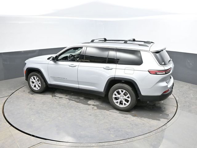Used 2022 Jeep Grand Cherokee L Limited w/ Luxury Tech Group II image 44