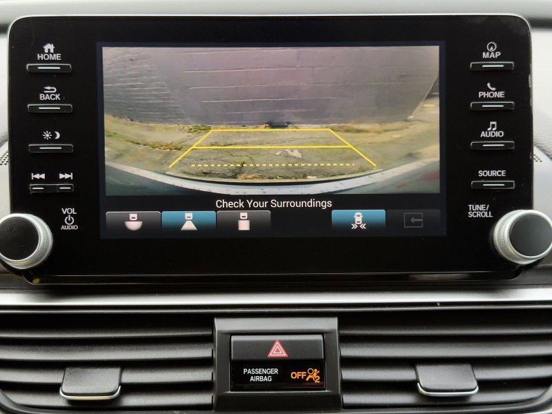 Used 2018 Honda Accord Touring image 28