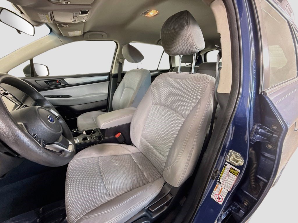 Used 2019 Subaru Outback 2.5i AWD/4WD image 20