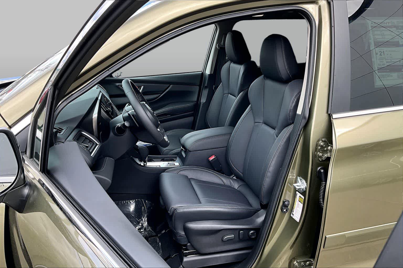 New 2026 Subaru Ascent Limited AWD/4WD image 9
