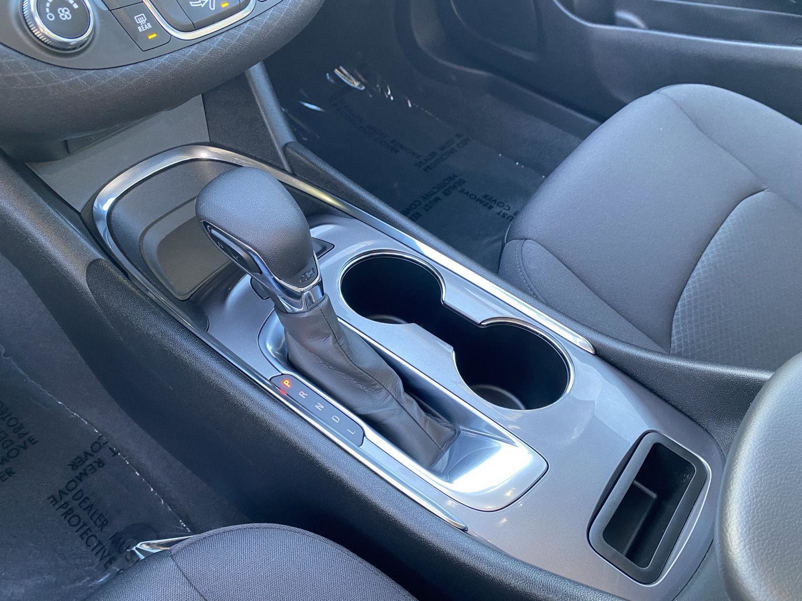 Used 2022 Chevrolet Malibu LS image 18