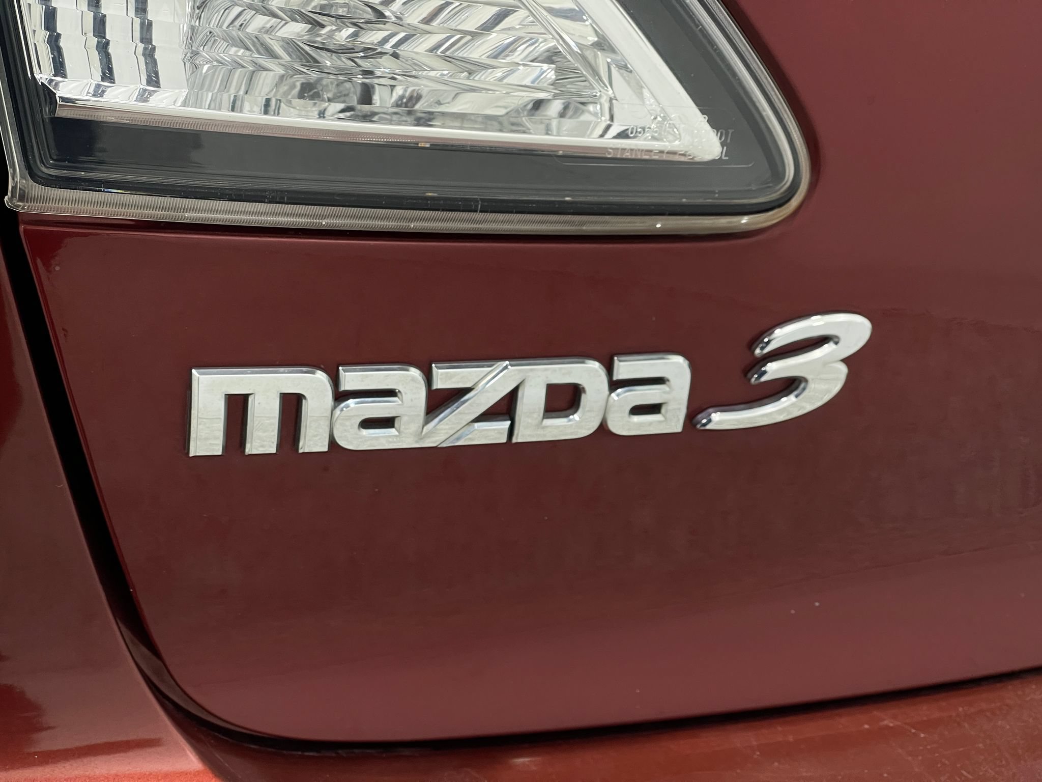Used 2010 MAZDA MAZDA3 i Touring FWD image 35