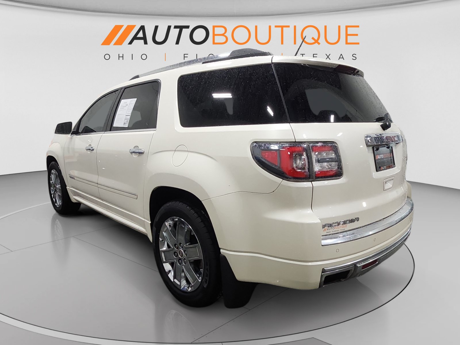 Used 2015 GMC Acadia Denali FWD image 3