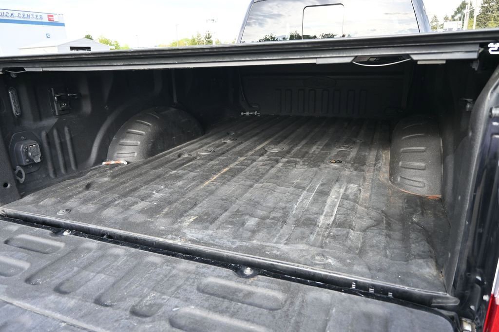 Used 2019 Ford F350 Lariat w/ Lariat Ultimate Package AWD/4WD image 24