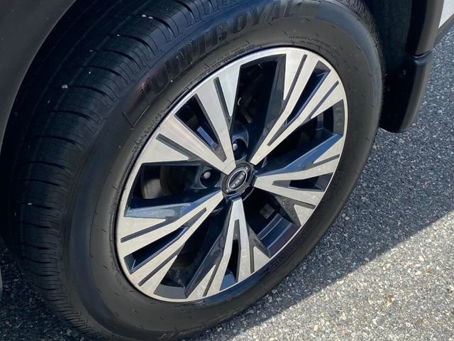 Used 2023 Nissan Rogue SV image 22