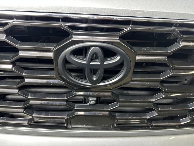 Used 2024 Toyota Sequoia Capstone image 9