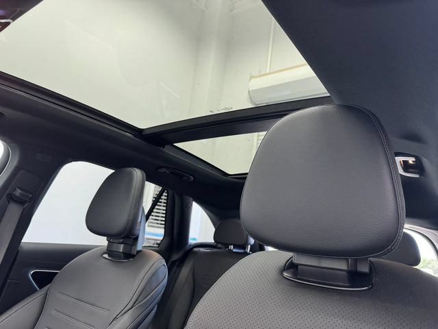 Certified 2026 Mercedes-Benz GLC 300 image 5