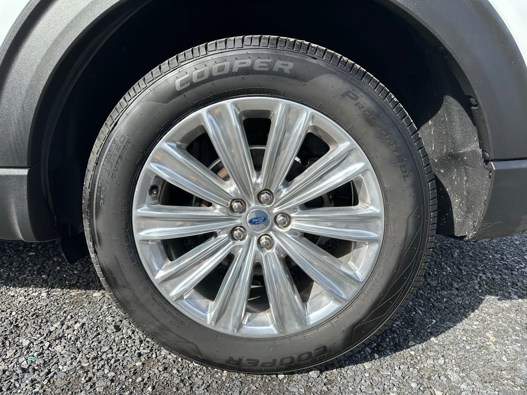 Used 2020 Ford Explorer Limited image 15