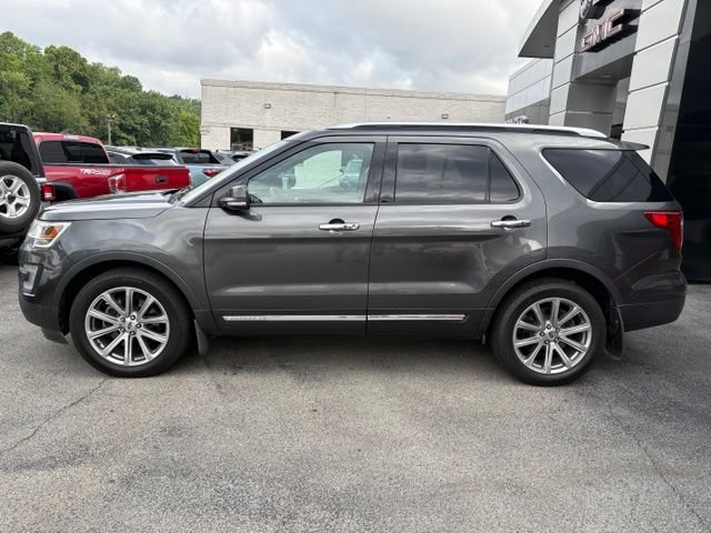 Used 2017 Ford Explorer Limited AWD/4WD image 2