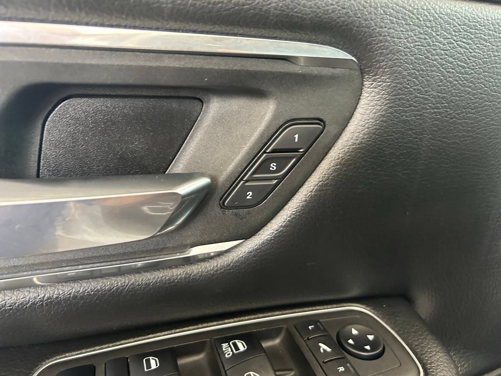 Used 2024 RAM 1500 Laramie RWD image 41