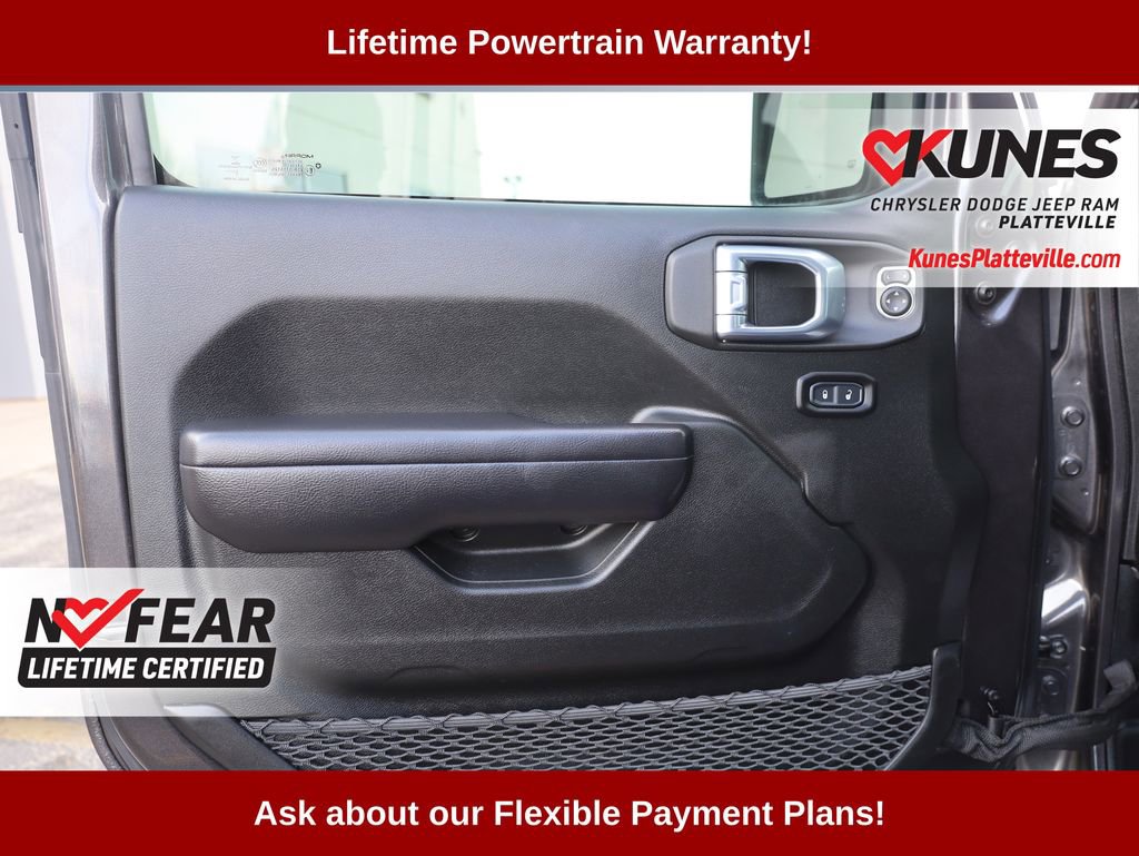 Used 2021 Jeep Wrangler Unlimited Sport image 32