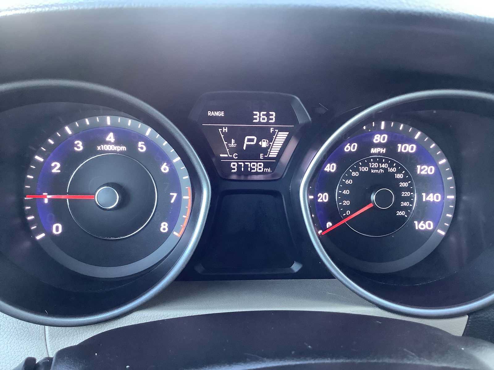 Used 2014 Hyundai Elantra SE w/ Option Group 02 FWD image 18