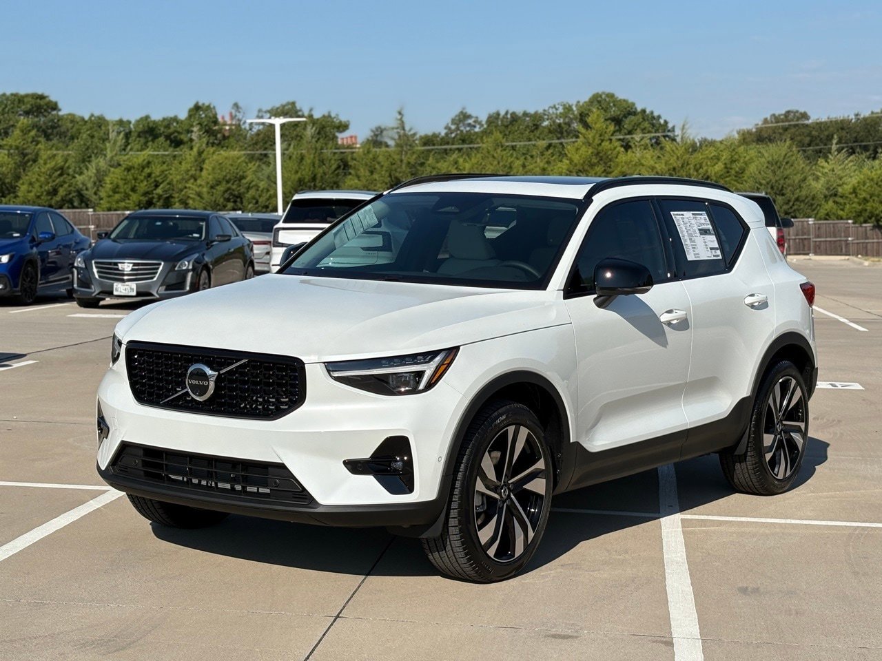 New 2026 Volvo XC40 B4 Plus w/ Protection Package Premier FWD image 3
