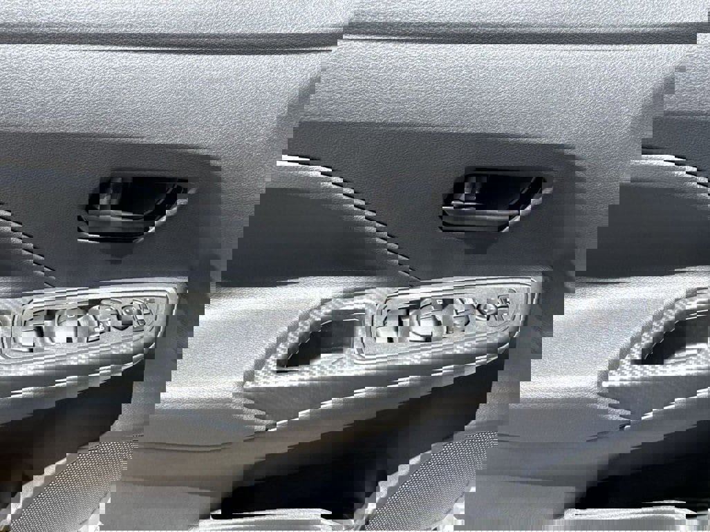 New 2025 Nissan Versa S w/ Trunk Package image 18