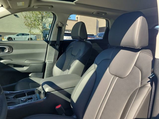 New 2026 Kia Sorento S w/ S Panoramic Sunroof Package image 17