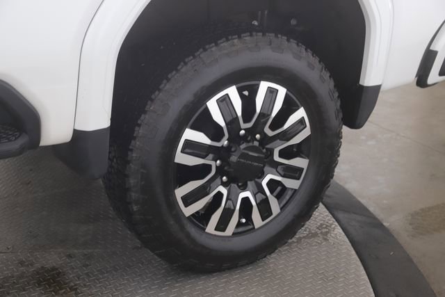 Used 2025 GMC Sierra 3500 Denali Ultimate AWD/4WD image 14