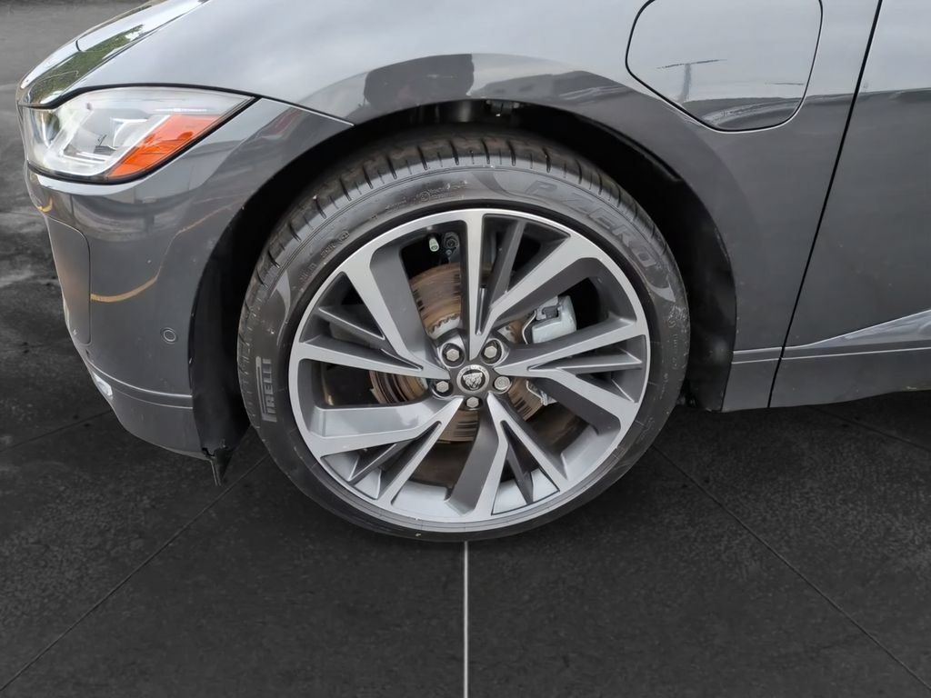 Used 2024 Jaguar I-PACE R-Dynamic HSE AWD/4WD image 9