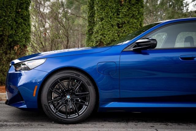 Used 2025 BMW M5 w/ Executive Package image 13