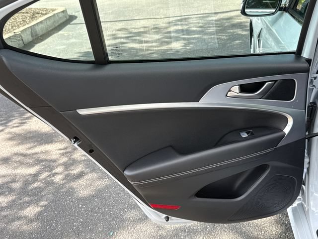 Used 2020 Genesis G70 2.0T w/ Elite Package AWD/4WD image 20