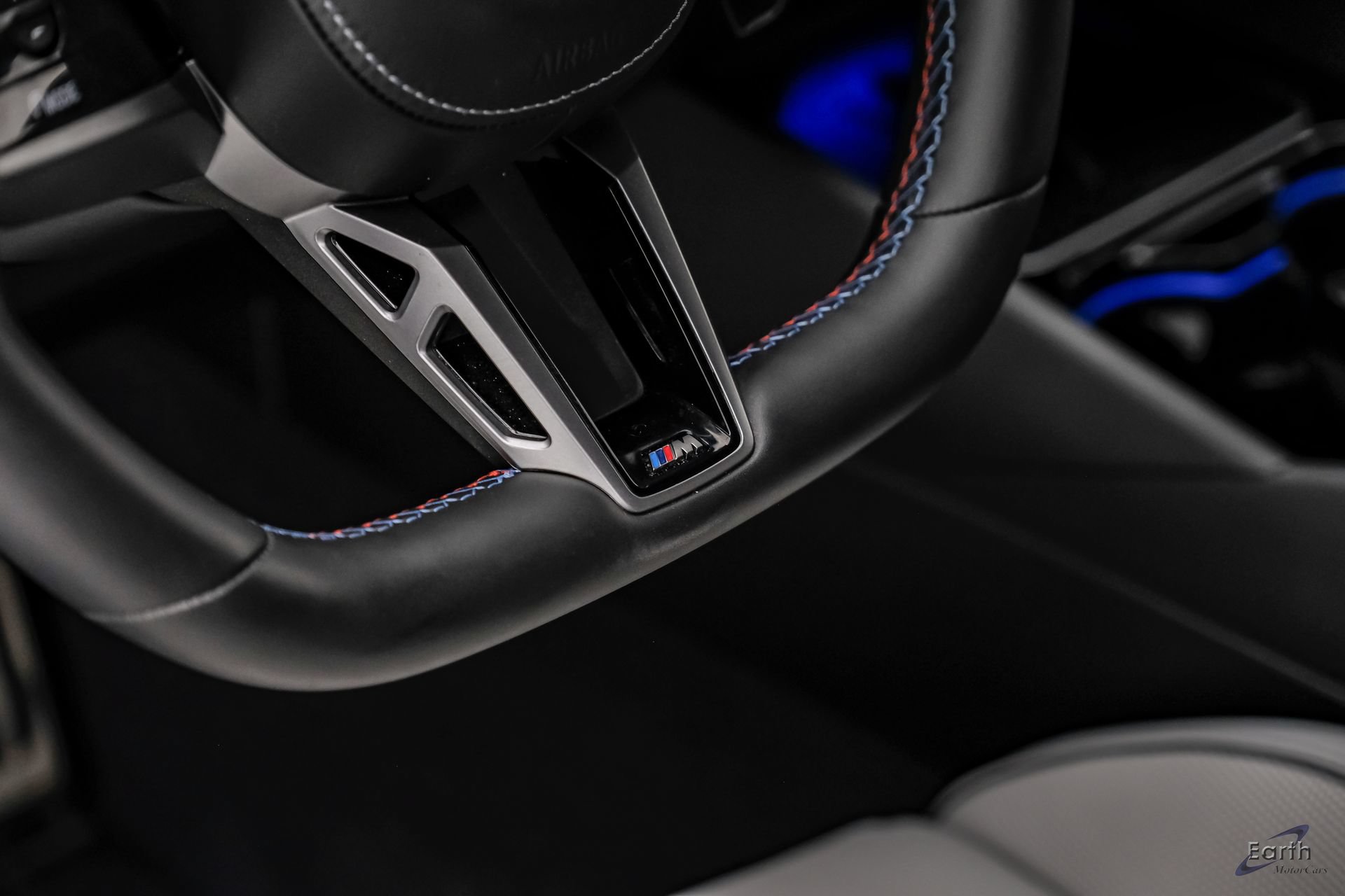 Used 2025 BMW M5 w/ Carbon Package AWD/4WD image 46