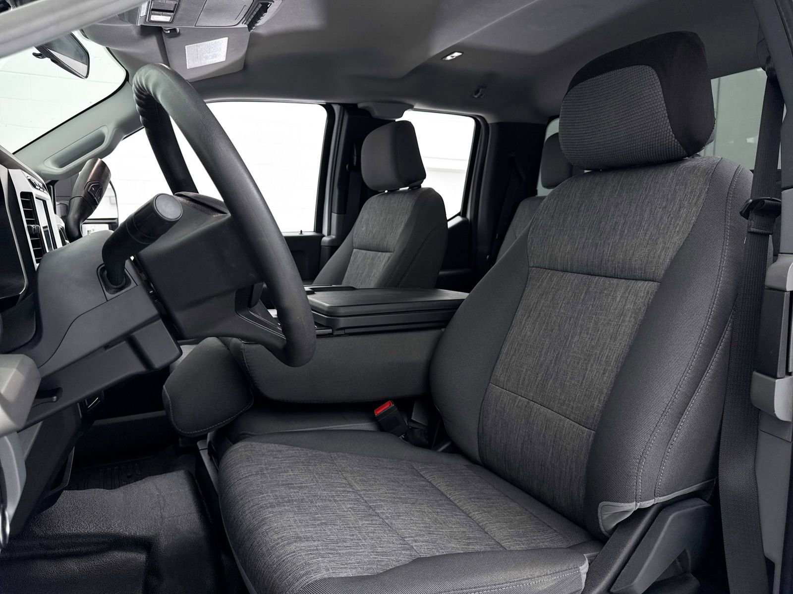 Used 2023 Ford F350 XL w/ XL Chrome Package image 18