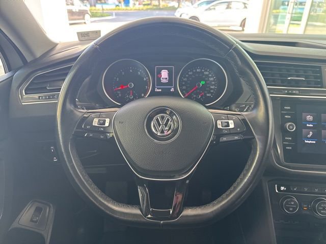 Used 2018 Volkswagen Tiguan SEL image 14
