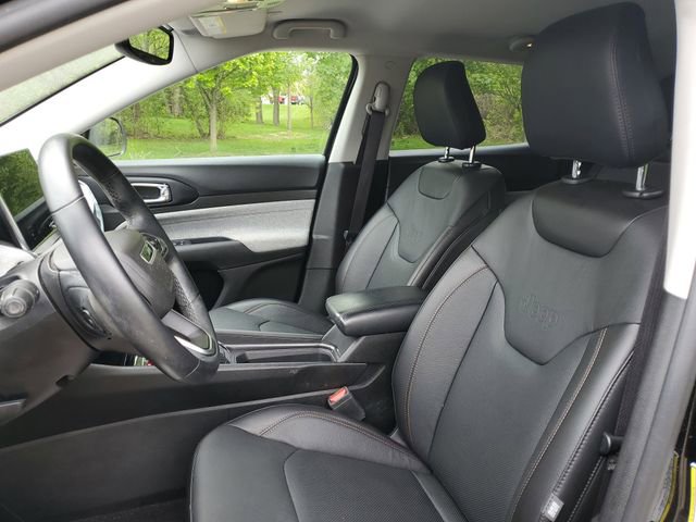 Used 2022 Jeep Compass Latitude AWD/4WD image 10