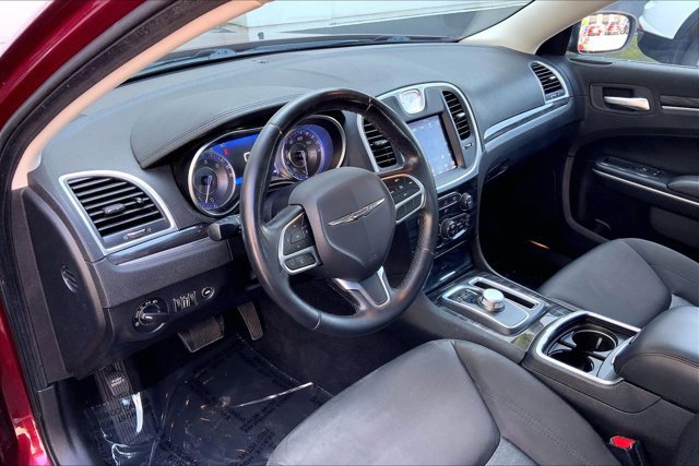 Used 2019 Chrysler 300 Touring w/ Sport Appearance Package AWD/4WD image 14