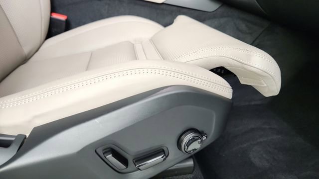 Certified 2026 Volvo XC90 B6 Ultra w/ Protection Package AWD/4WD image 41