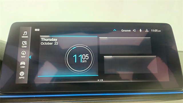 Used 2023 BMW 530e xDrive w/ Premium Package image 49