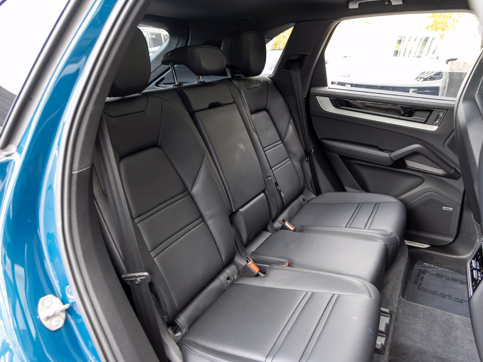 Certified 2025 Porsche Cayenne S AWD/4WD image 59