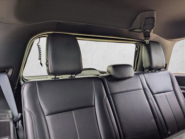 Used 2021 Ford Expedition XLT image 19