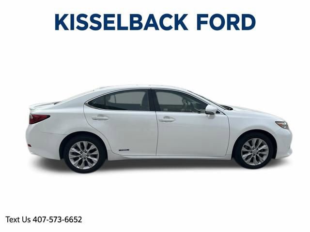 Used 2015 Lexus ES 300h w/ Premium Package w/Bamboo Trim FWD image 3