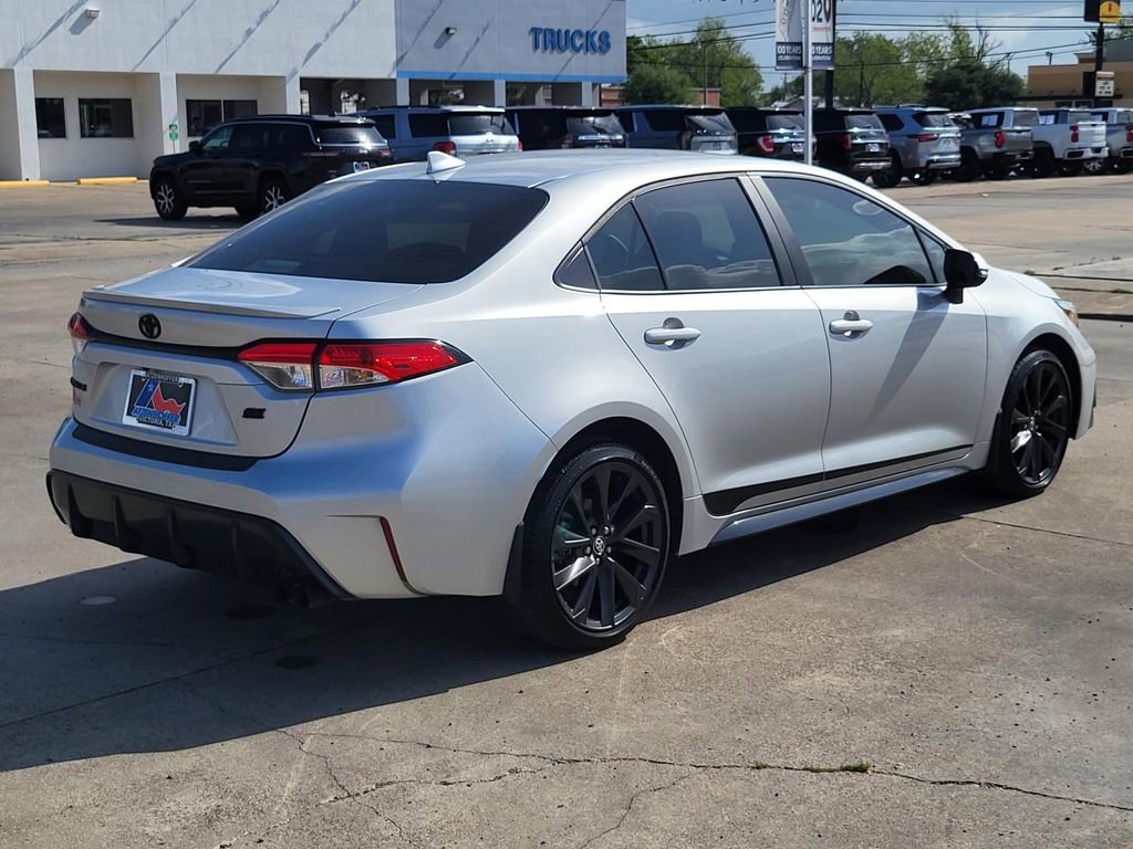 Used 2025 Toyota Corolla SE FWD image 7