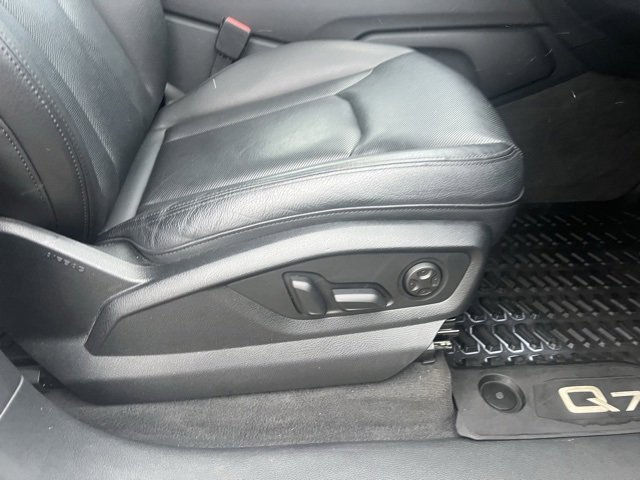 Used 2019 Audi Q7 3.0T Premium Plus w/ Premium Plus Package image 35