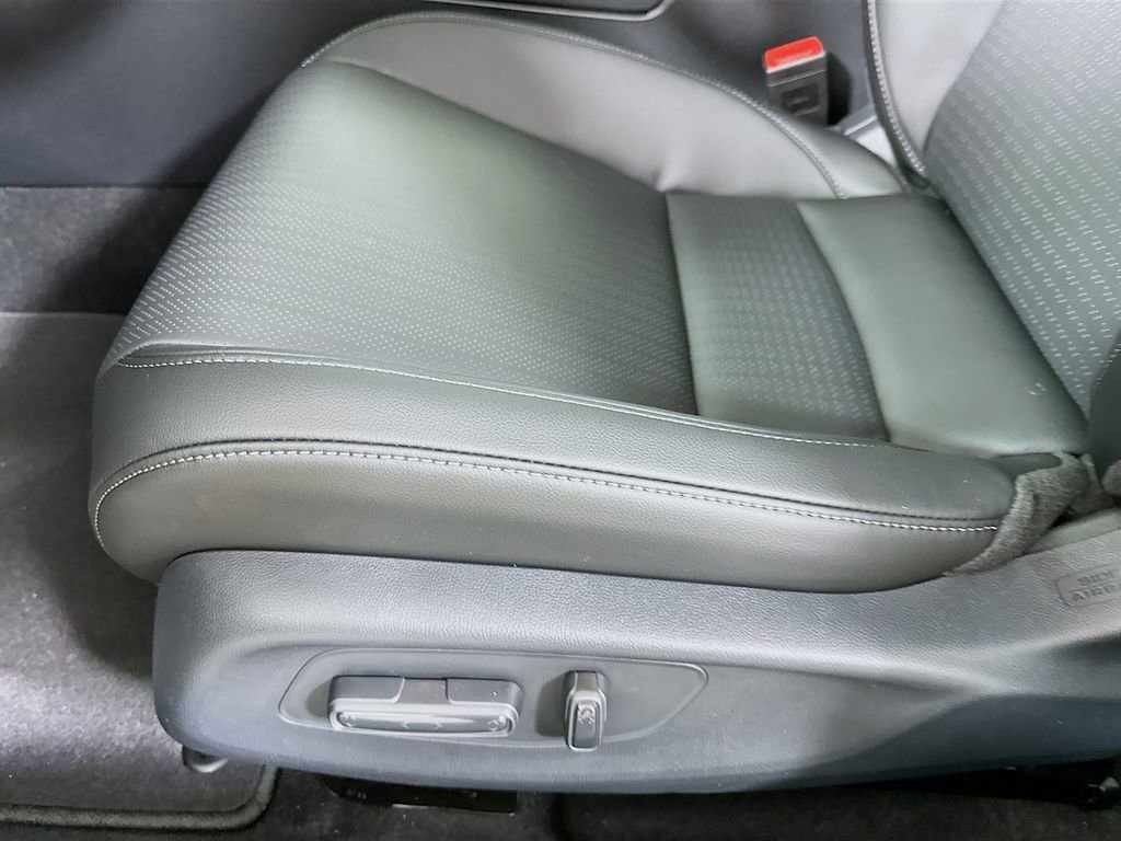 Used 2025 Honda Civic Sport Touring image 8