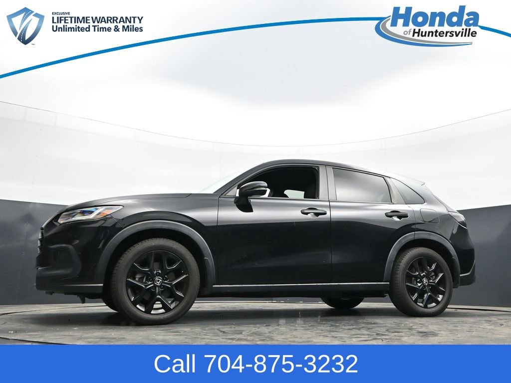 Used 2023 Honda HR-V Sport image 25