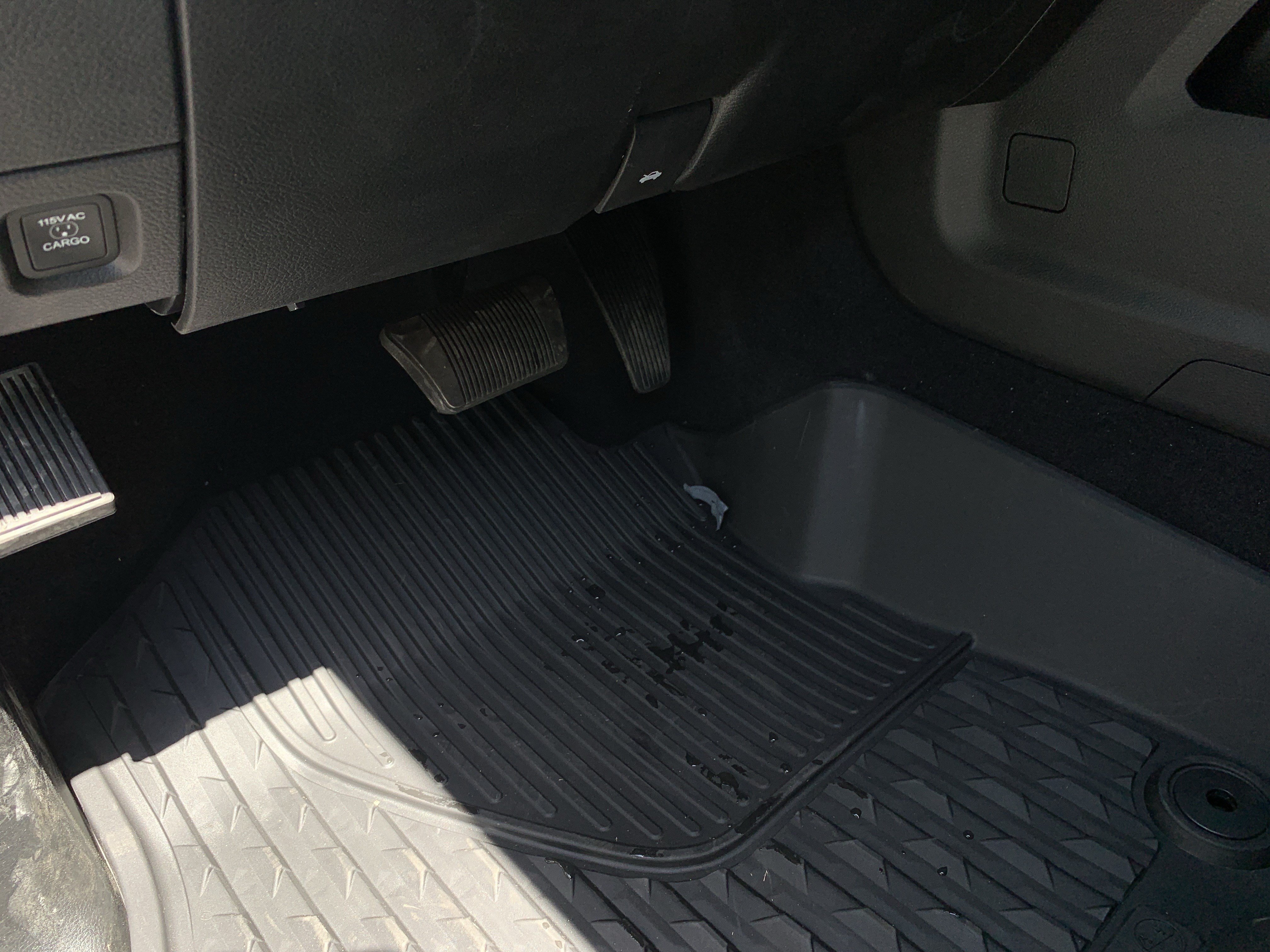 New 2026 RAM 3500 Big Horn AWD/4WD image 15