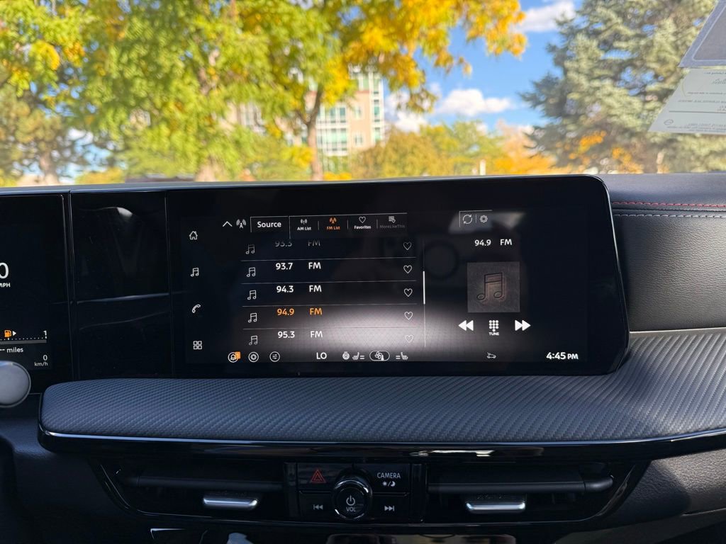 New 2026 Nissan Kicks SR w/ SR Premium Package image 32