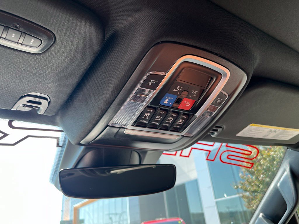 Used 2024 RAM 1500 Big Horn AWD/4WD image 12