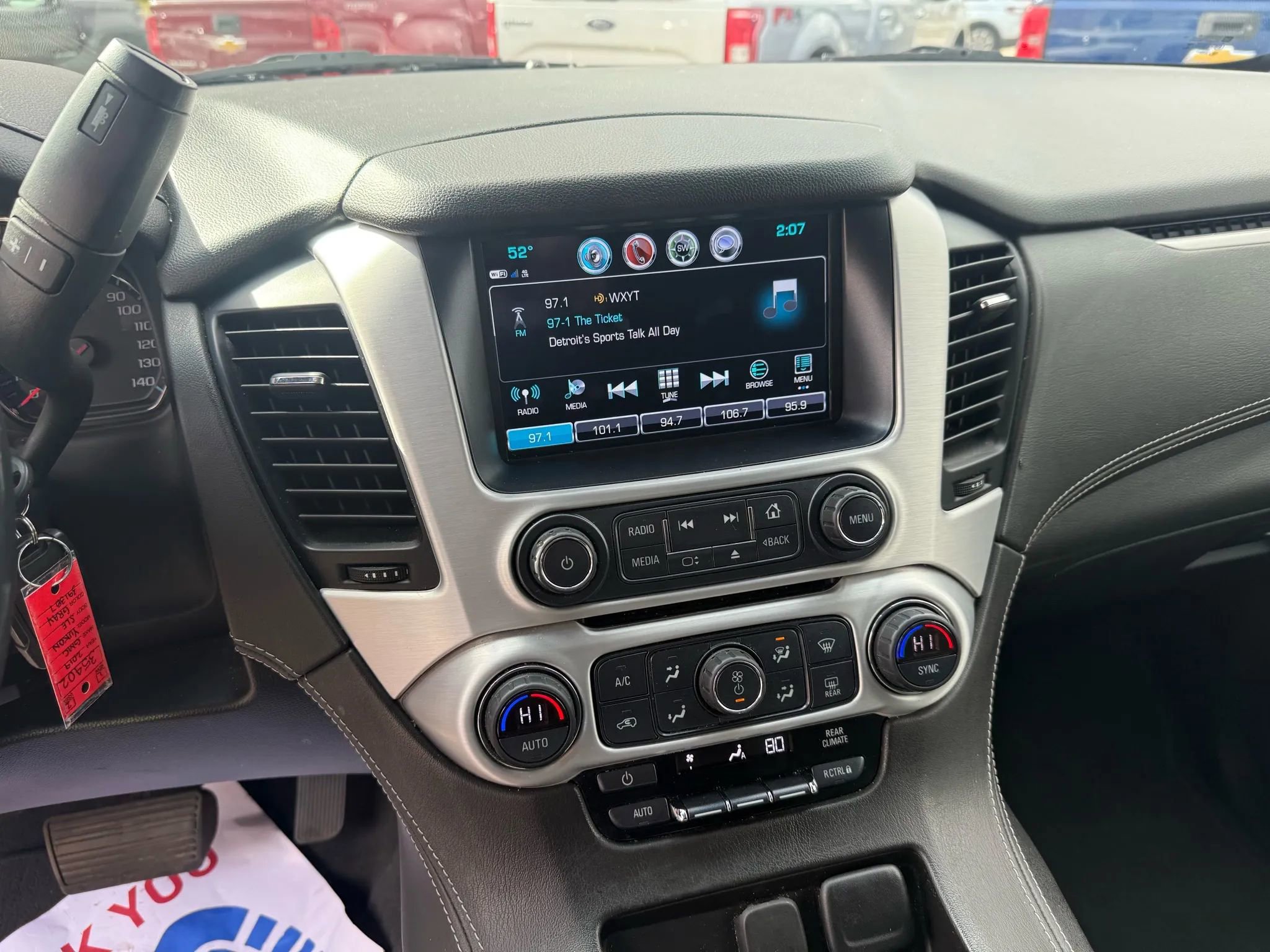 Used 2019 GMC Yukon SLE w/ SLE Value Package image 20