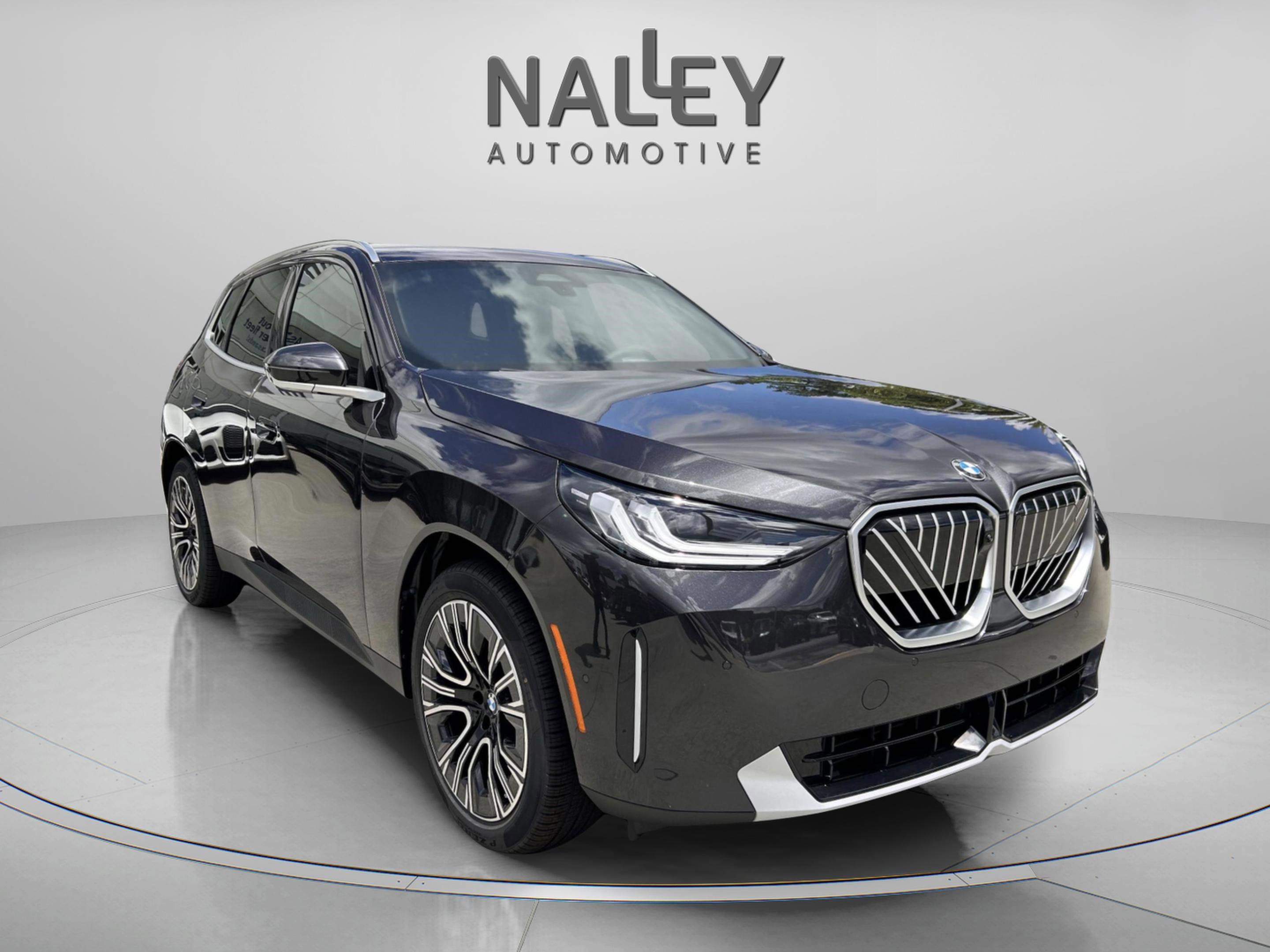 Used 2025 BMW X3 xDrive30i w/ Premium Package image 6