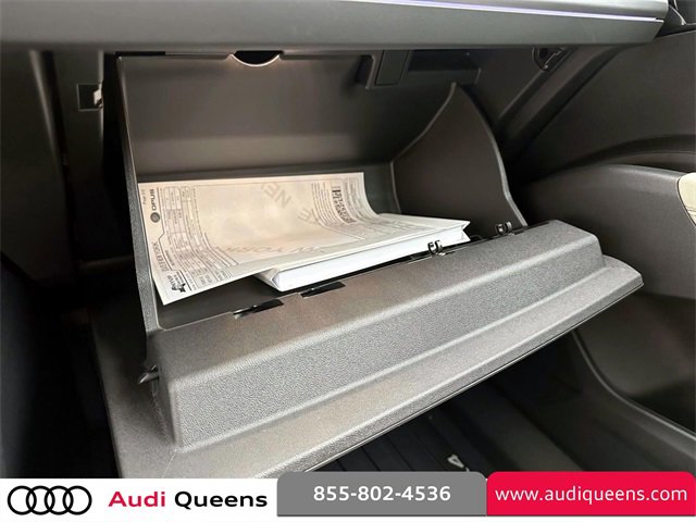 Used 2025 Audi Q4 e-tron Premium Plus w/ Premium Plus image 27