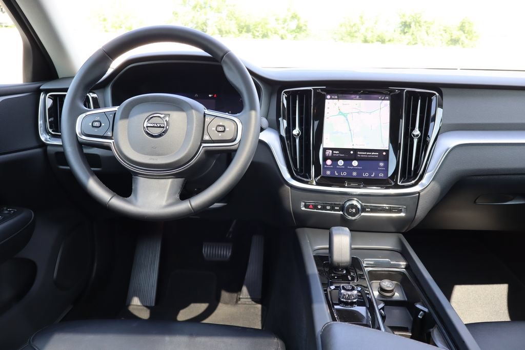 Used 2024 Volvo S60 B5 Core AWD/4WD image 6