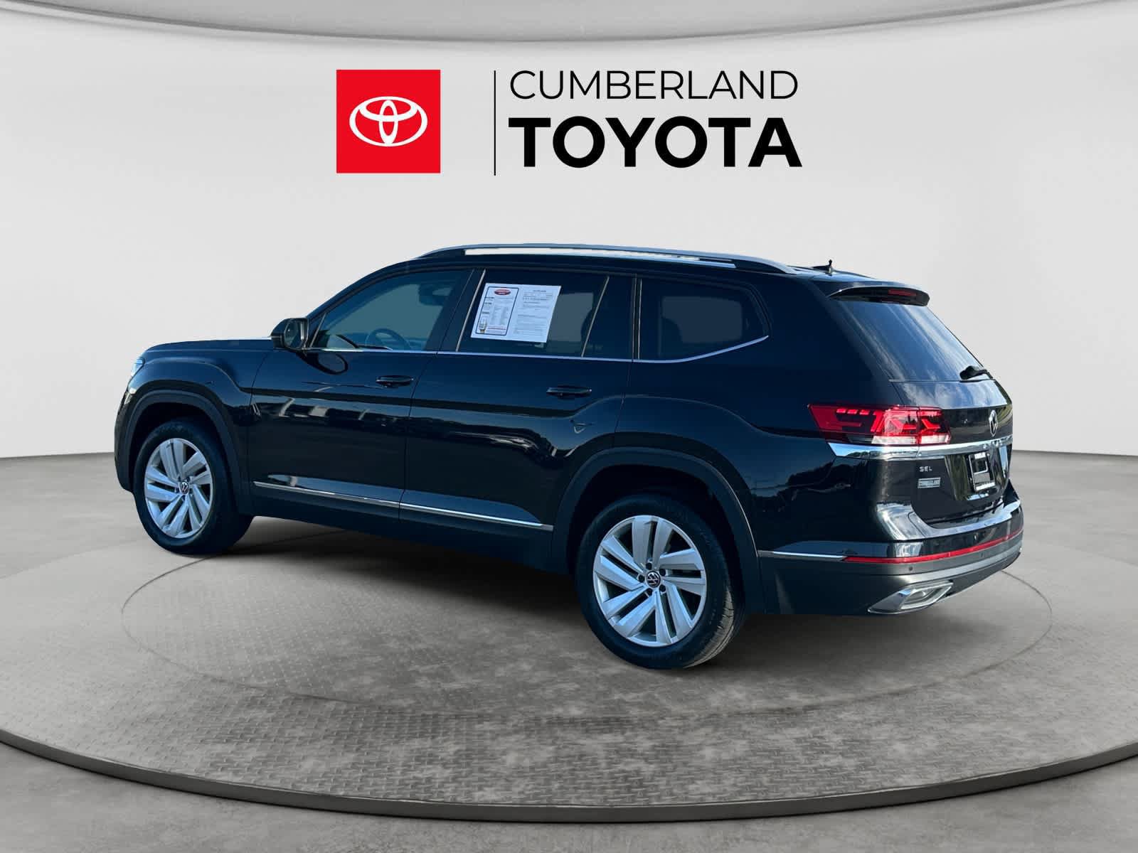 Used 2021 Volkswagen Atlas SEL AWD/4WD image 3